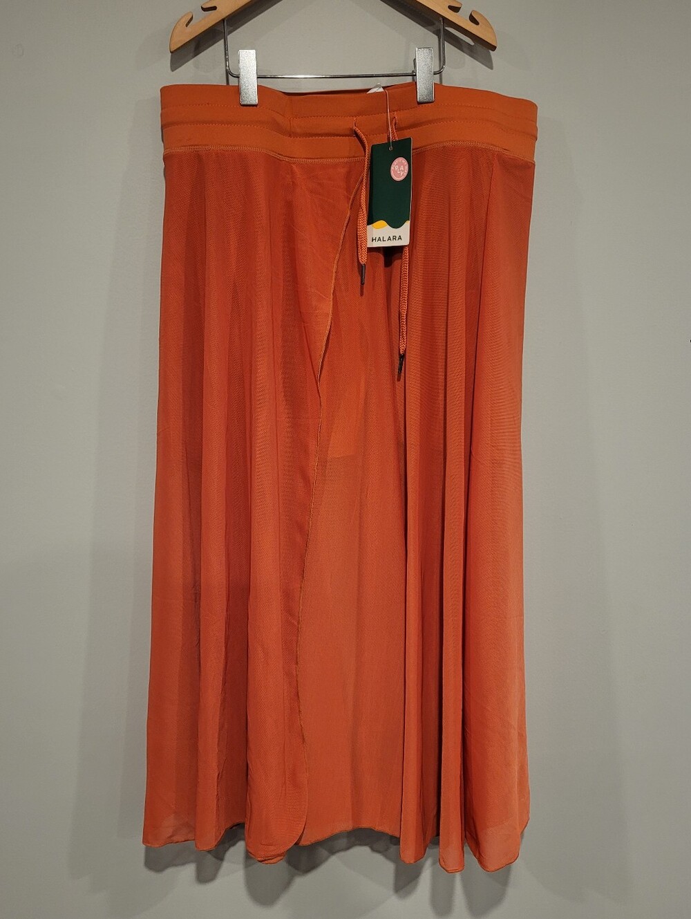 HALARA High Waisted Drawstring Mesh 2-in-1 Flowy Pocket Midi Skort Orange L - Picture 3 of 10